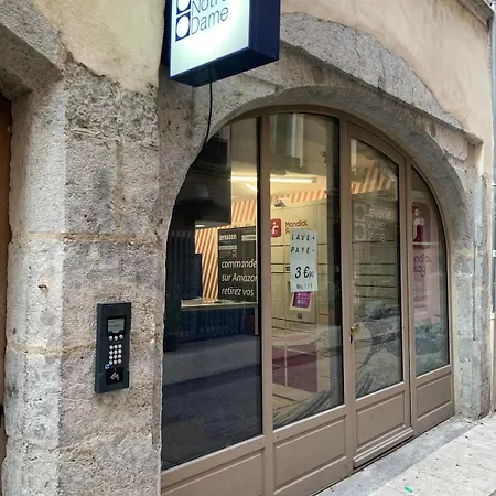 Rue Chenoise Hyper Centre Apartment